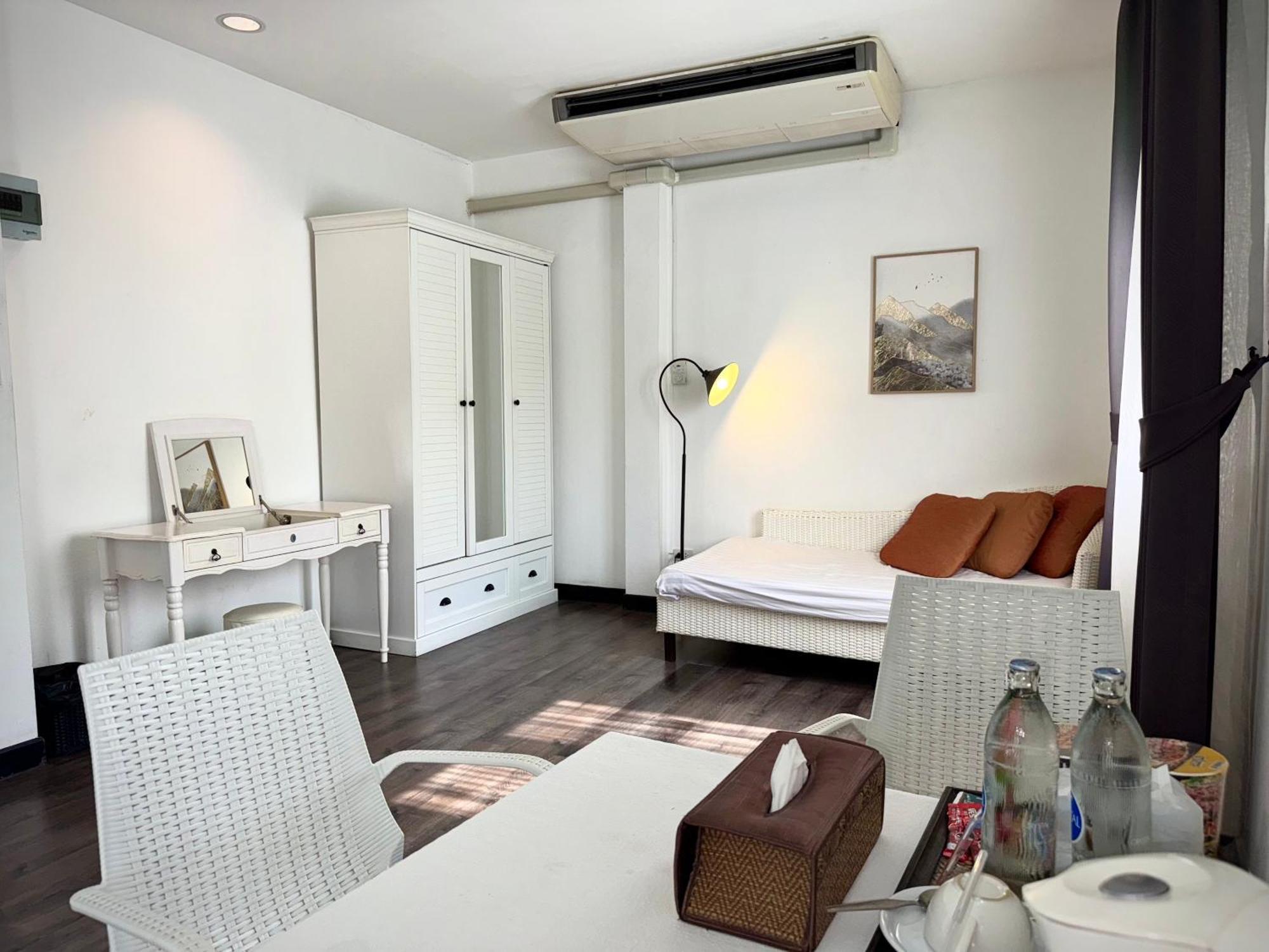 Nidhra Lanna Khách sạn 4*