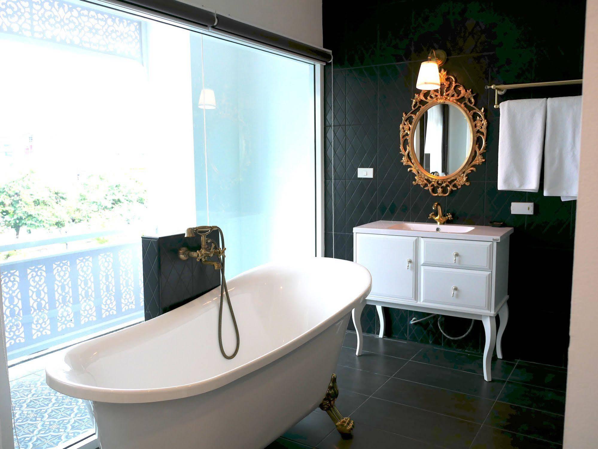 Nidhra Lanna Hotel 4*