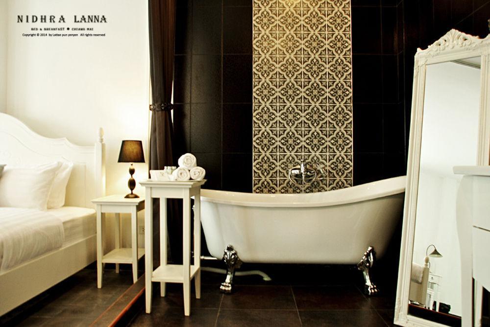 Nidhra Lanna Hotel